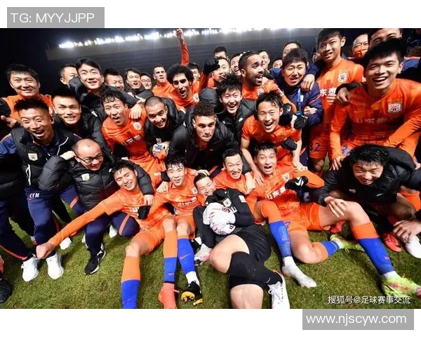 中国香港足球队迎战北京国安全力争胜展现实力与激情的较量